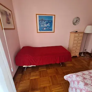 Grande Attico Con Vista Vicino Al Centro Appartamento