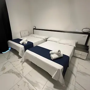 Jcube Bocconi , Milan Italie